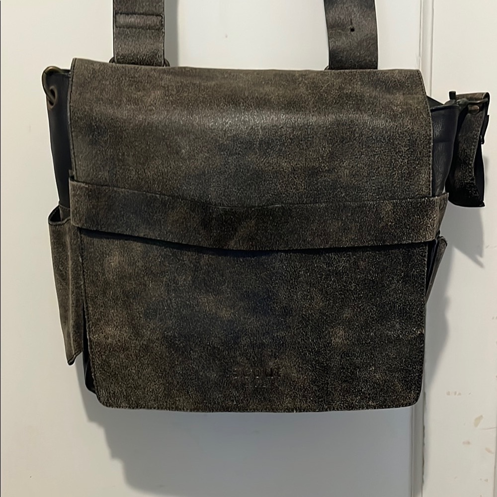 Scout by PPB - Charcoal Black Leather Baby Messenger Bag